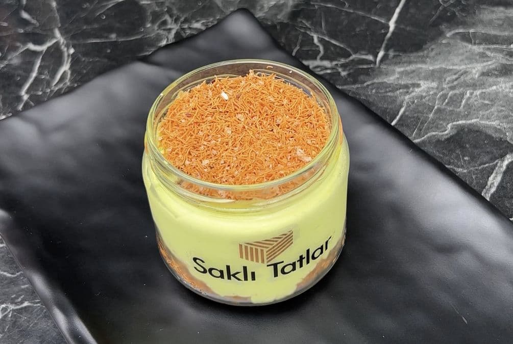 Fıstıklı Kadayıflı Muhallebi