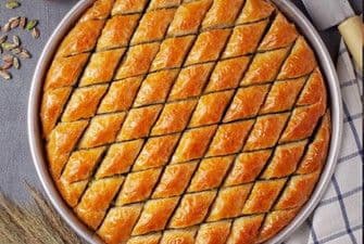 Cevizli Ev Baklavası